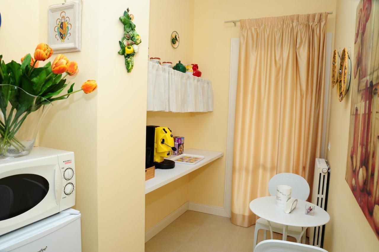 Bed and Breakfast Civico 34 Caserta Esterno foto